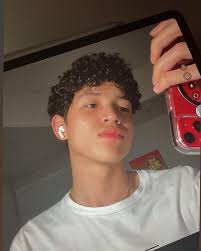 <em>Carlos M., Los Angeles, CA</em>